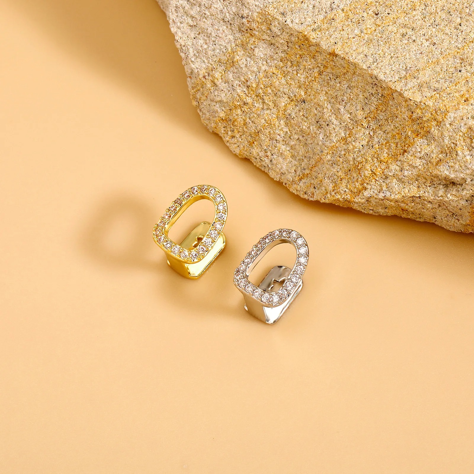 Hip Hop Single Full CZ Stone H - Men Accessories H&M reseña y precio